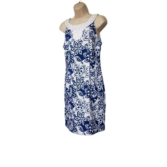 Women's Dress Barn White & Blue Beaded accent Collar Sheath Dress Size 6 - Picture 2 of 9